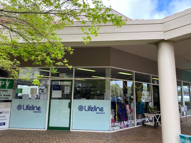 Check out Lifeline Gippsland Shop – Churchill in Churchill