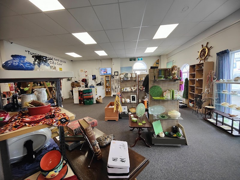 Check out Waipuna Hospice Shop Mount Maunganui in Mount Maunganui