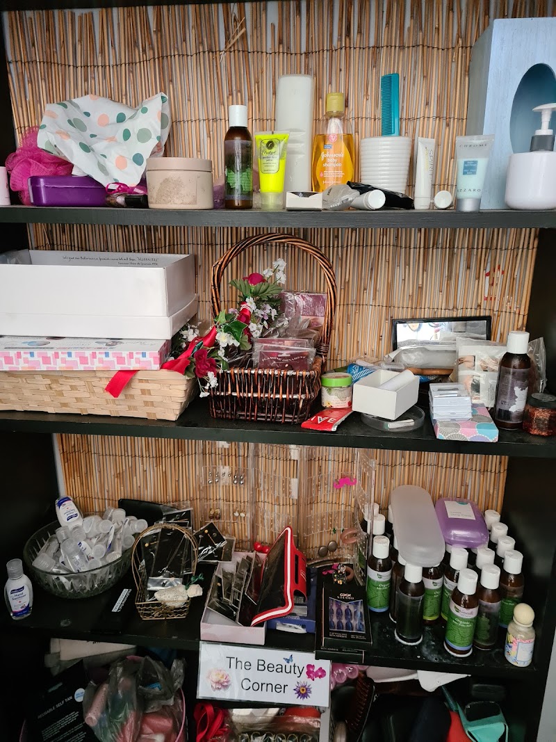 Check out Daylesford Community Op Shop in Daylesford