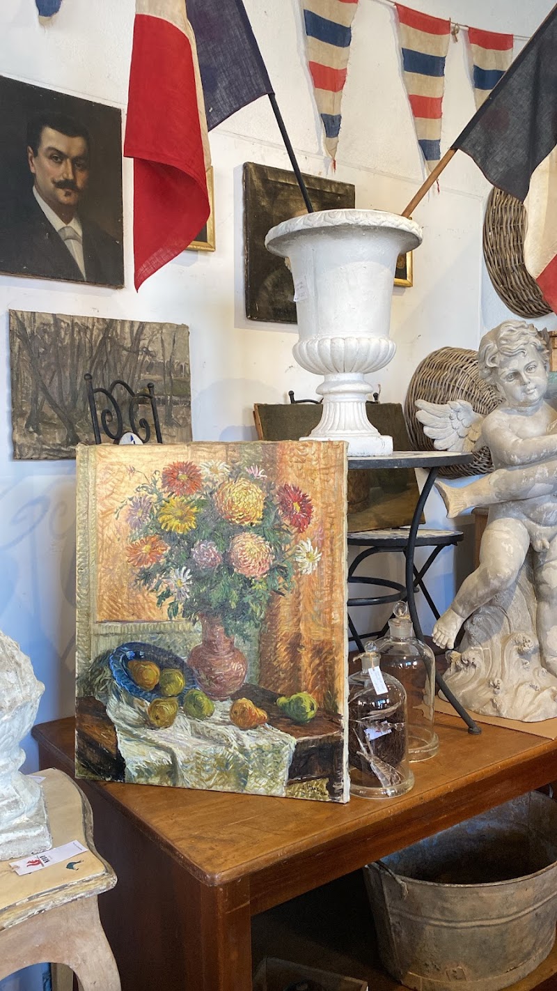 Check out Nook Vintage – Fitzroy in Fitzroy
