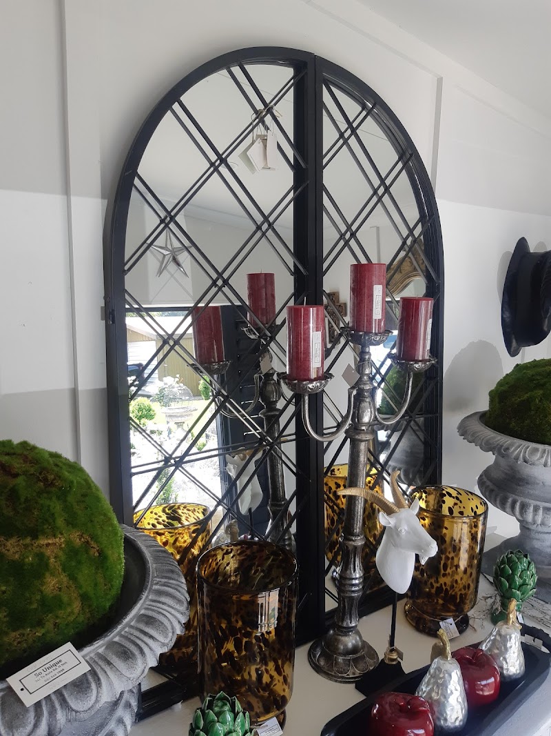 Check out So Unique in Pukahu