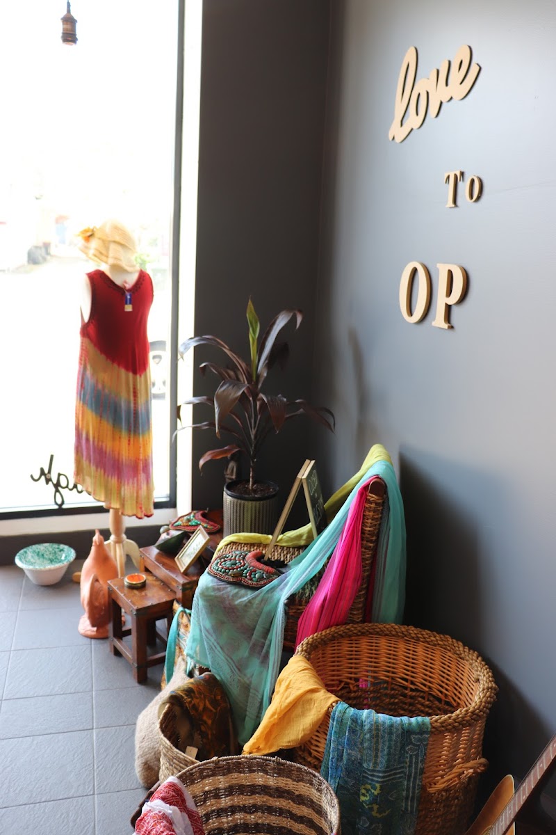 Check out Vinnies Thirroul in THIRROUL