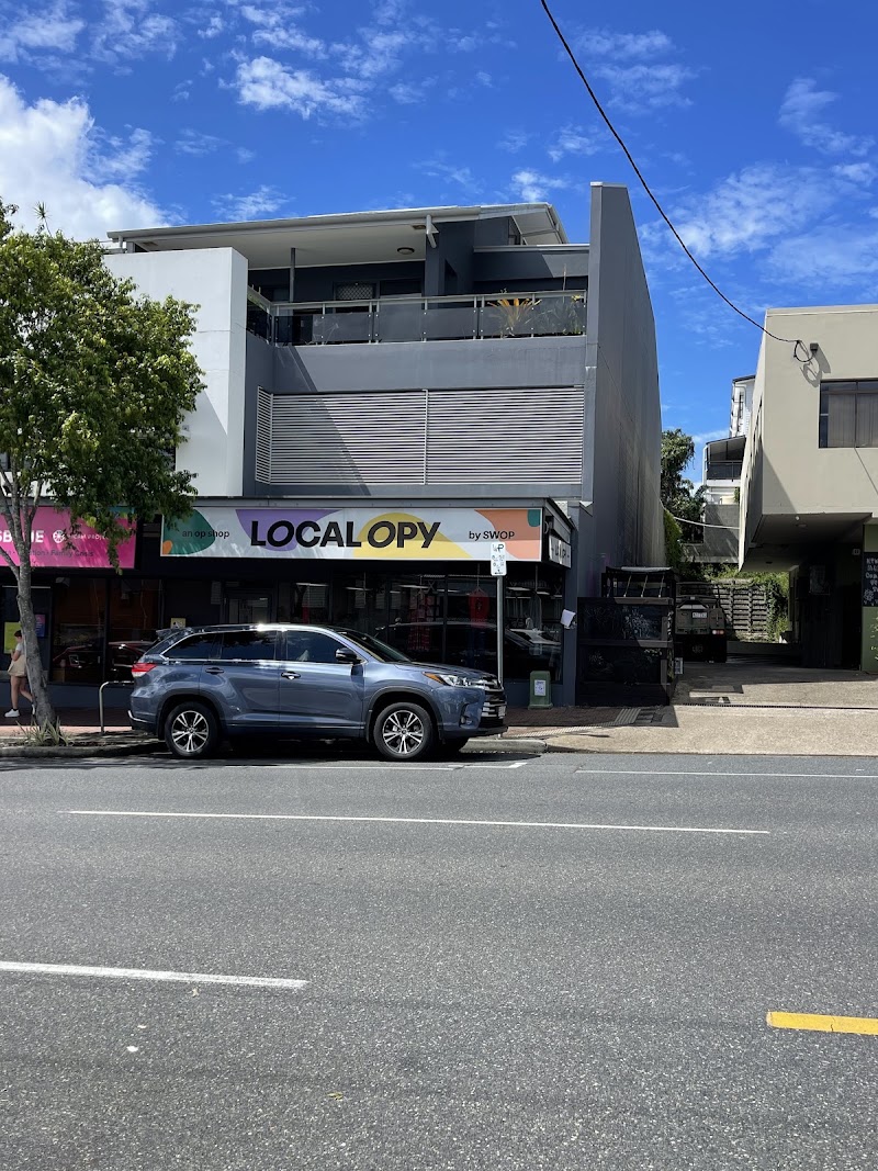 Check out Prise Op Shop in West End