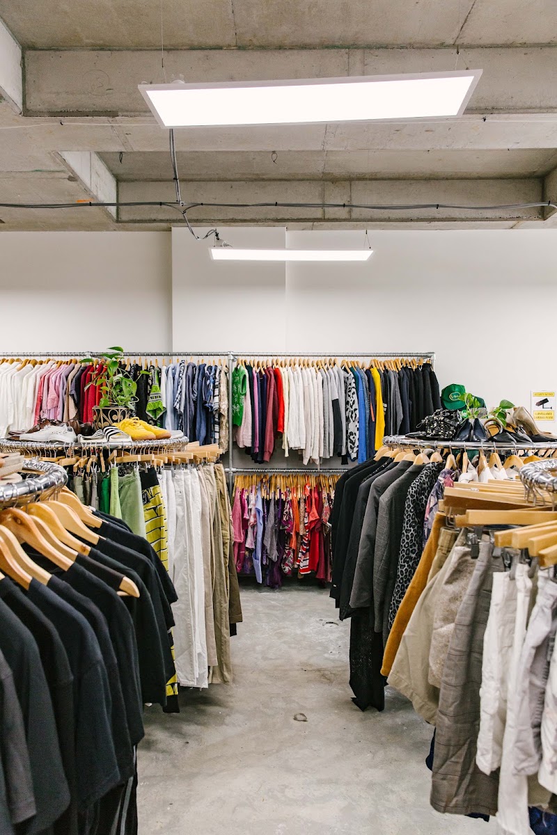 Check out Prise Op Shop in West End