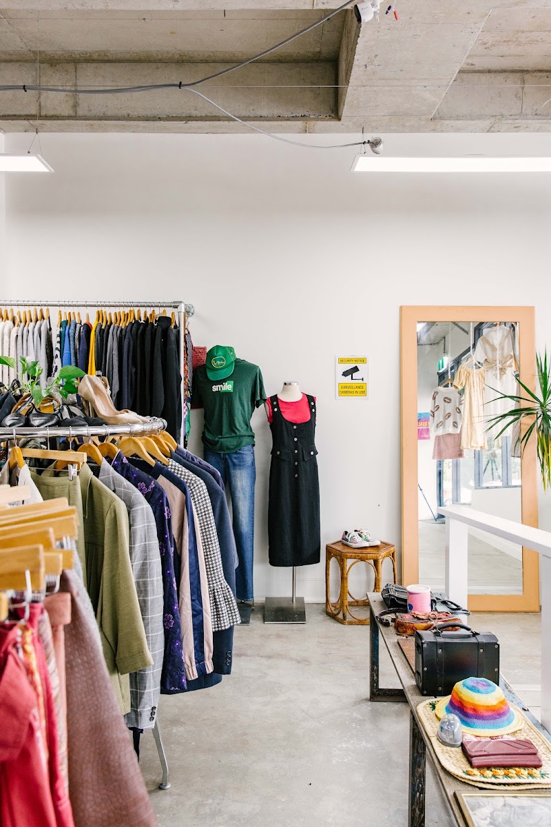 Check out Prise Op Shop in West End