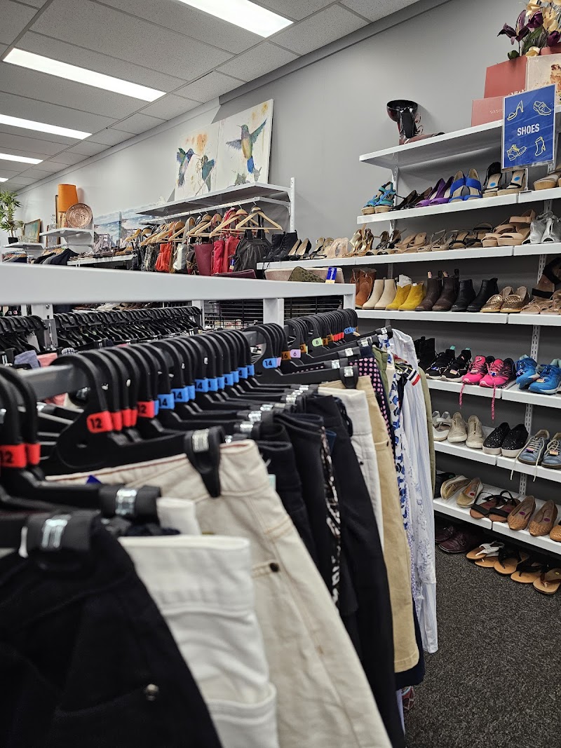 Check out Vinnies Tumut in TUMUT