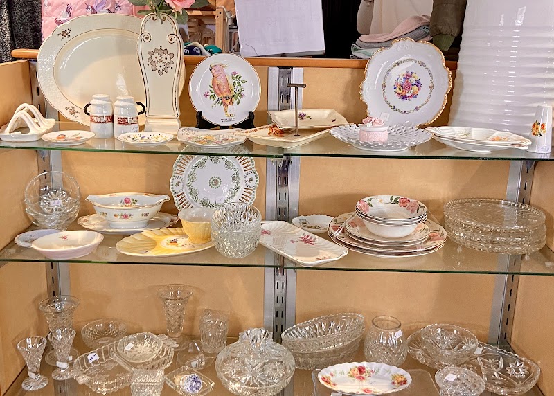 Check out Burleigh Anglican Thrift Shop and Drop-in Centre in Burleigh Heads