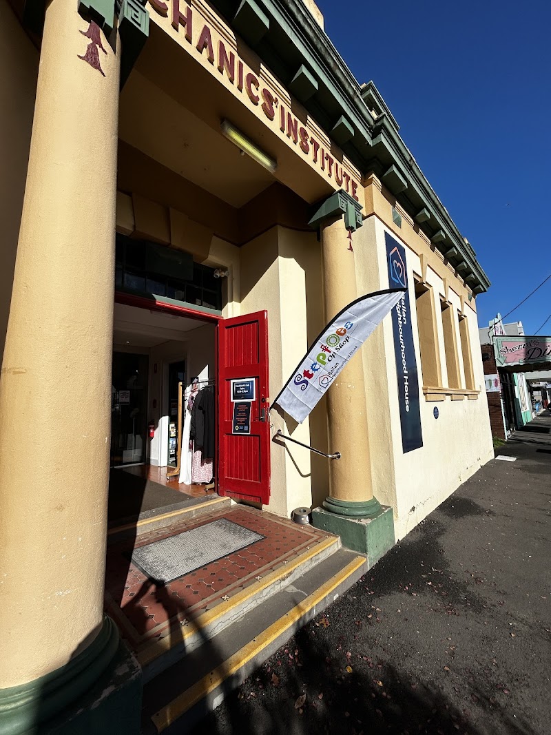 Check out Steptoes Op Shop - Ballan Neighbourhood House in Ballan