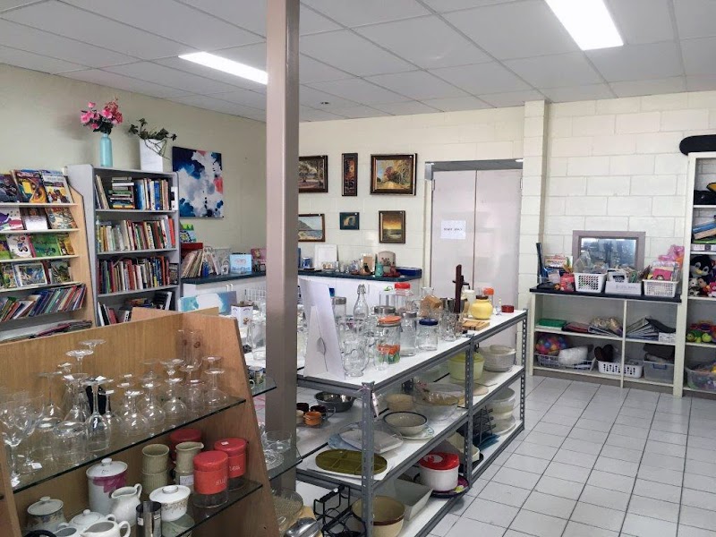 Check out Vinnies Tully in Tully
