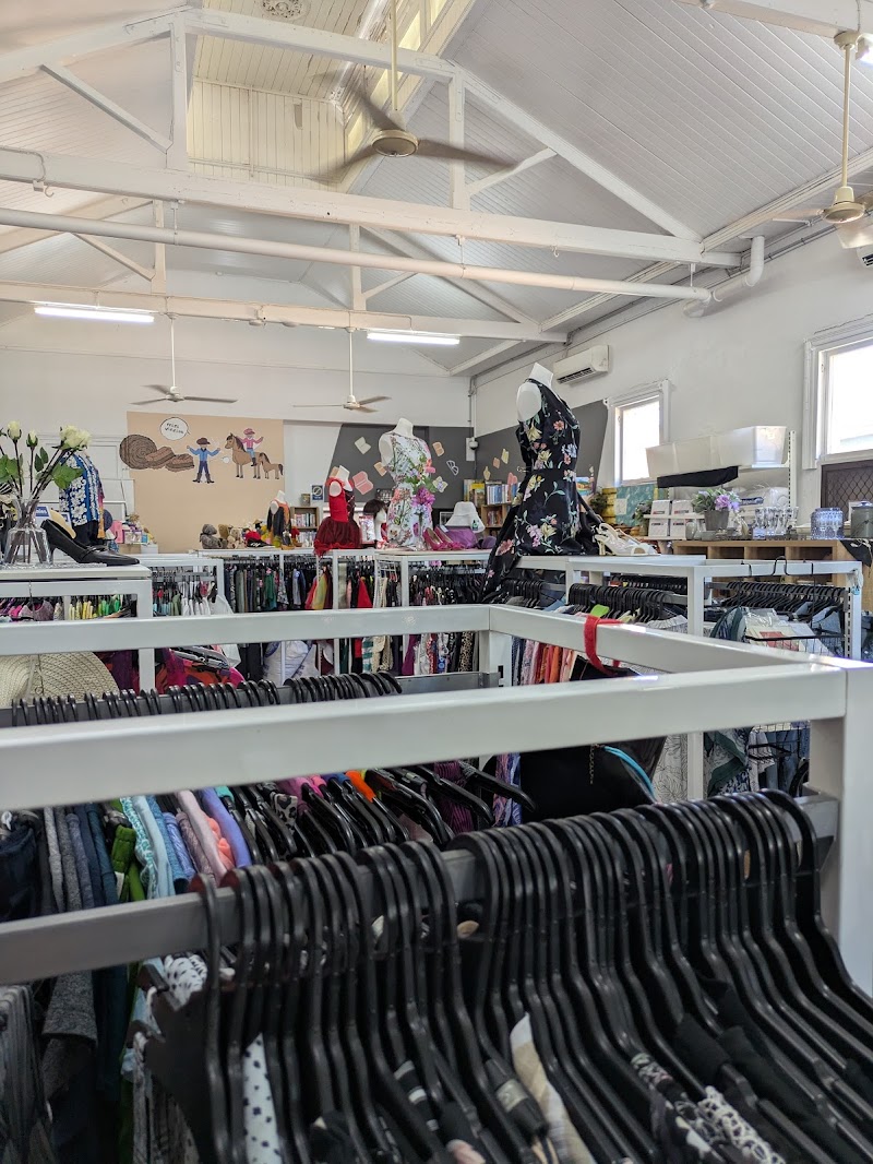Check out Vinnies Childers in Childers