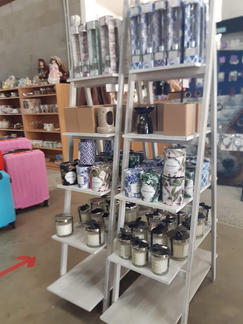 Check out Lifeline Shop Yamanto Ipswich in Ipswich