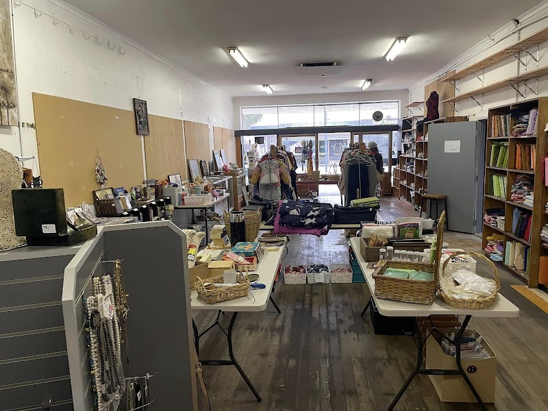 Check out Lab Sq Commons Op-shop Norlane in Norlane