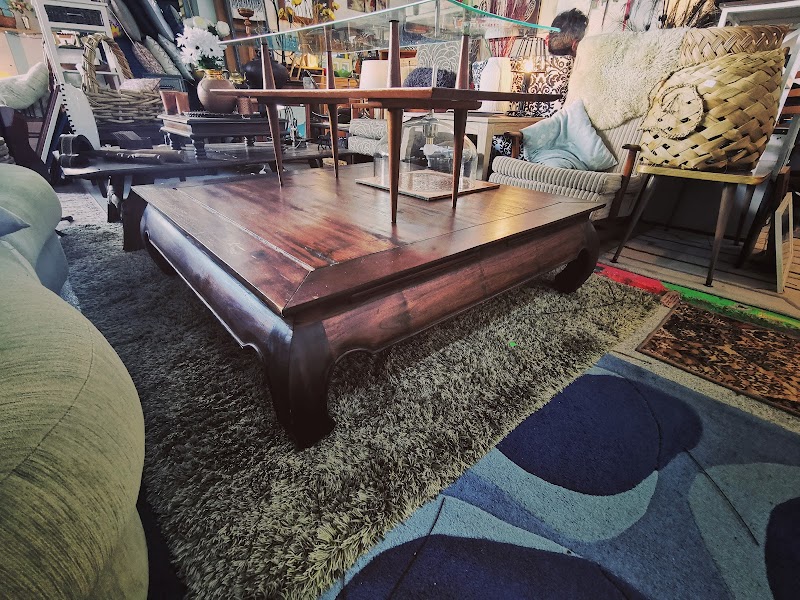 Check out The Loaded Dock Kerikeri in Kerikeri