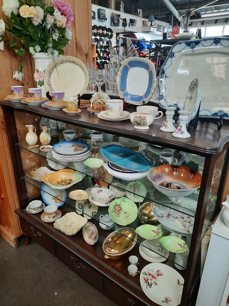 Check out The Hospice Shop – New Lynn in New Lynn
