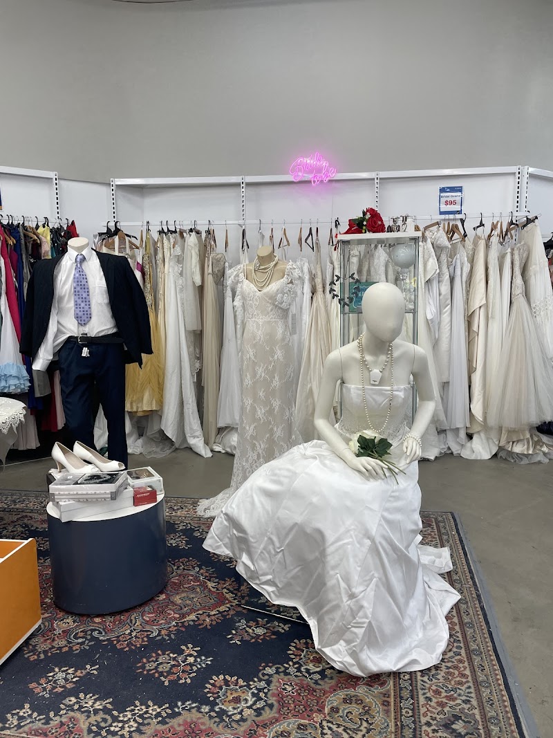 Check out Lifeline Shop Loganholme in Loganholme