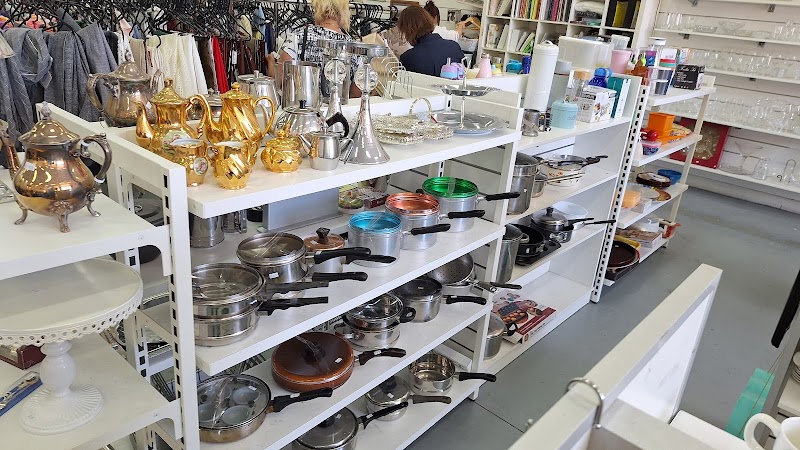 Check out Salvos Stores Keysborough in KEYSBOROUGH