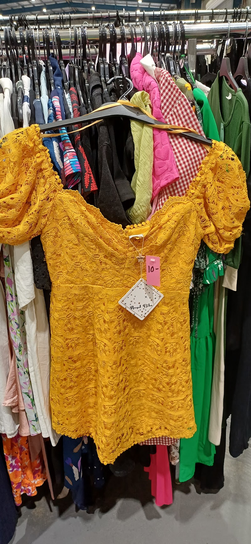 Check out ParaQuad Industries Op Shop & Book Bazaar Jandakot in Jandakot