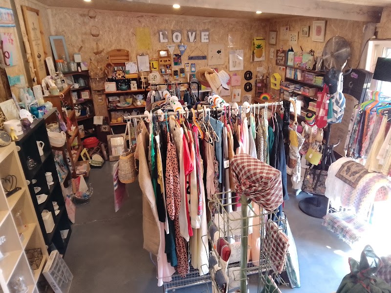 Check out RUSTE Belle’s in Malmsbury