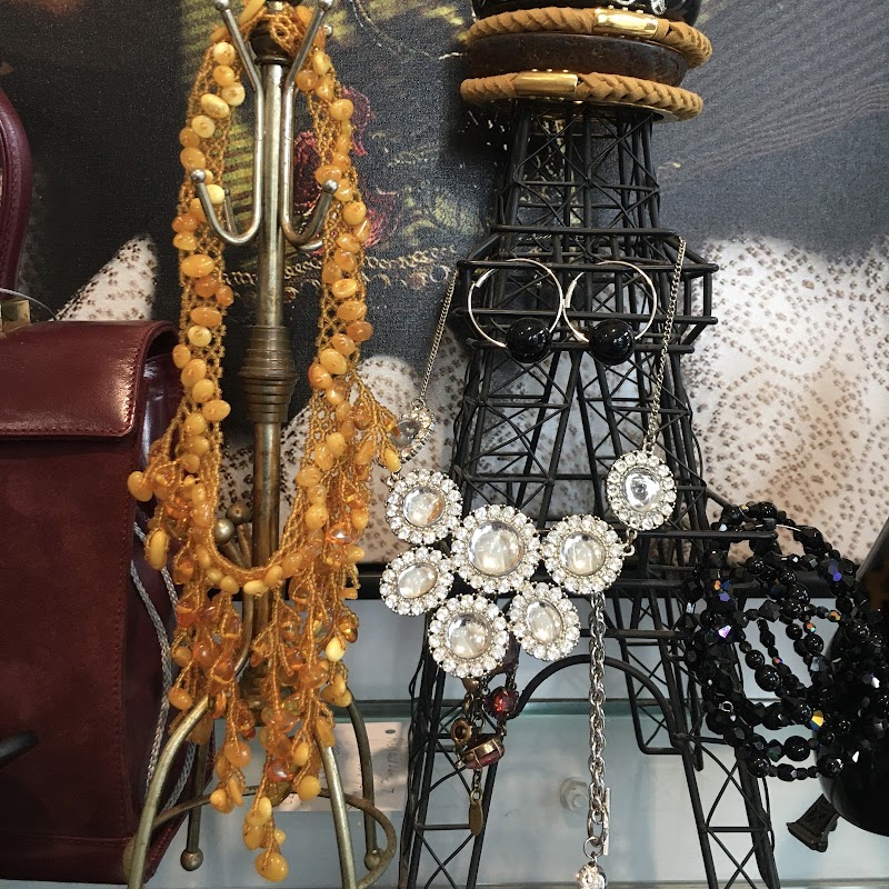 Check out Renew Designer Recycle Boutique in Remuera