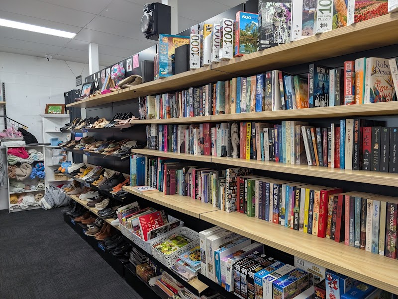 Check out Vinnies Bateau Bay in BATEAU BAY