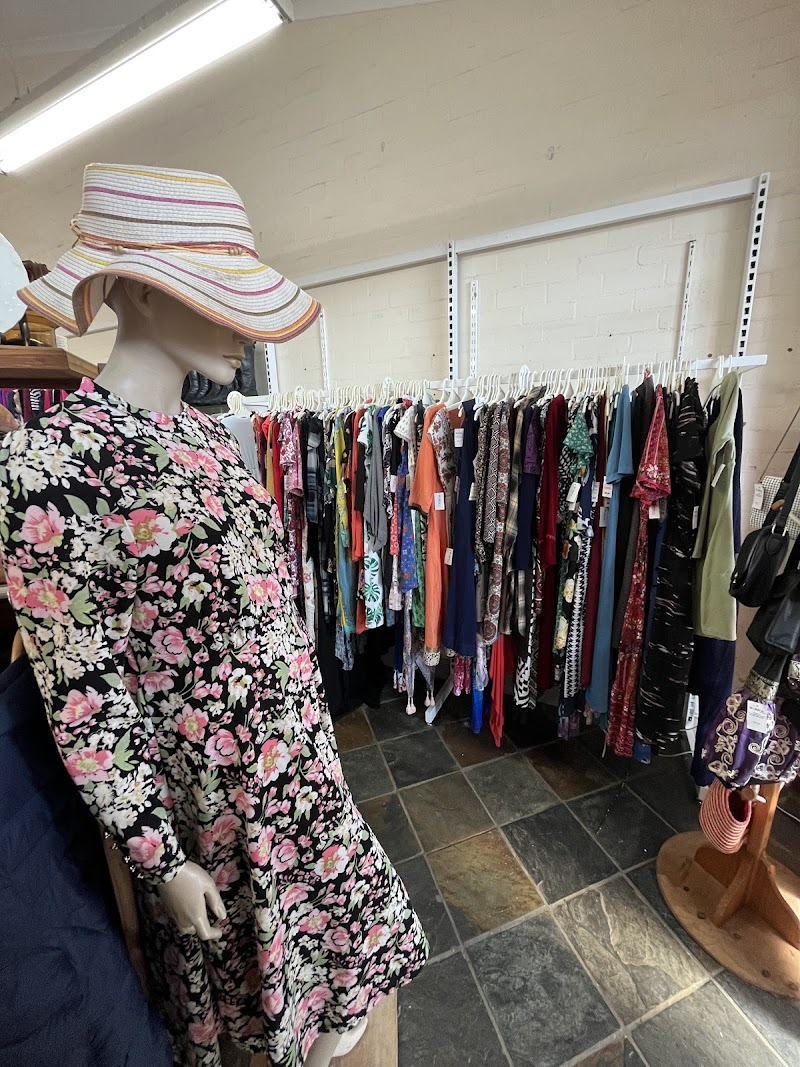 Check out Lifeline Shop Maleny in Maleny
