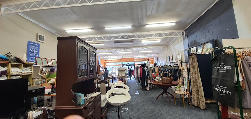 Check out Arohanui Hospice Shop Ōtaki in Ōtaki
