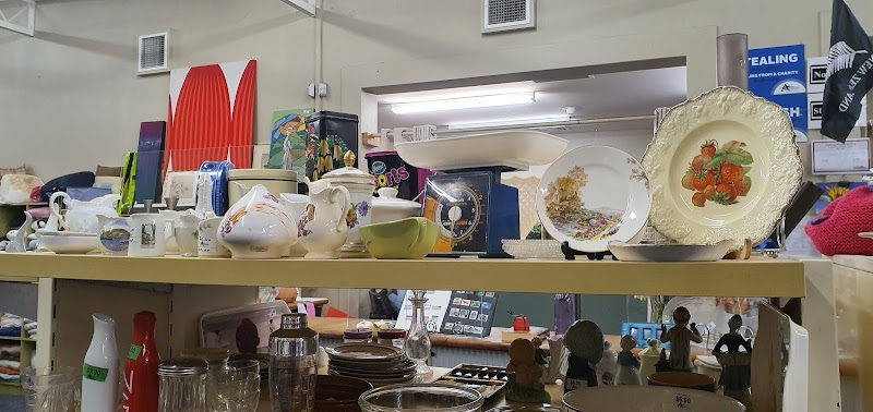 Check out Arohanui Hospice Shop Ōtaki in Ōtaki