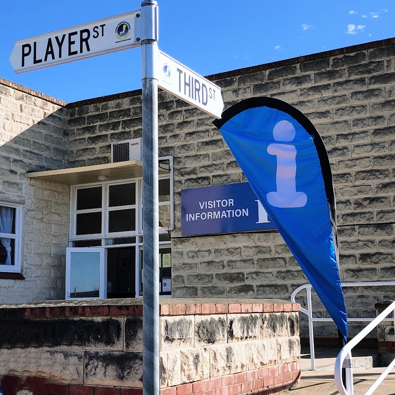 Check out Warooka Visitor Info Outlet & Step Up Op Shop in Warooka