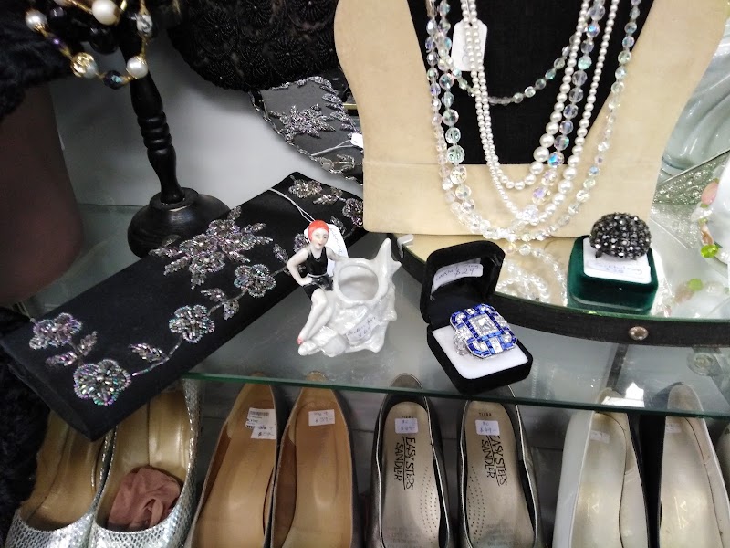 Check out Decorum Vintage in Napier South