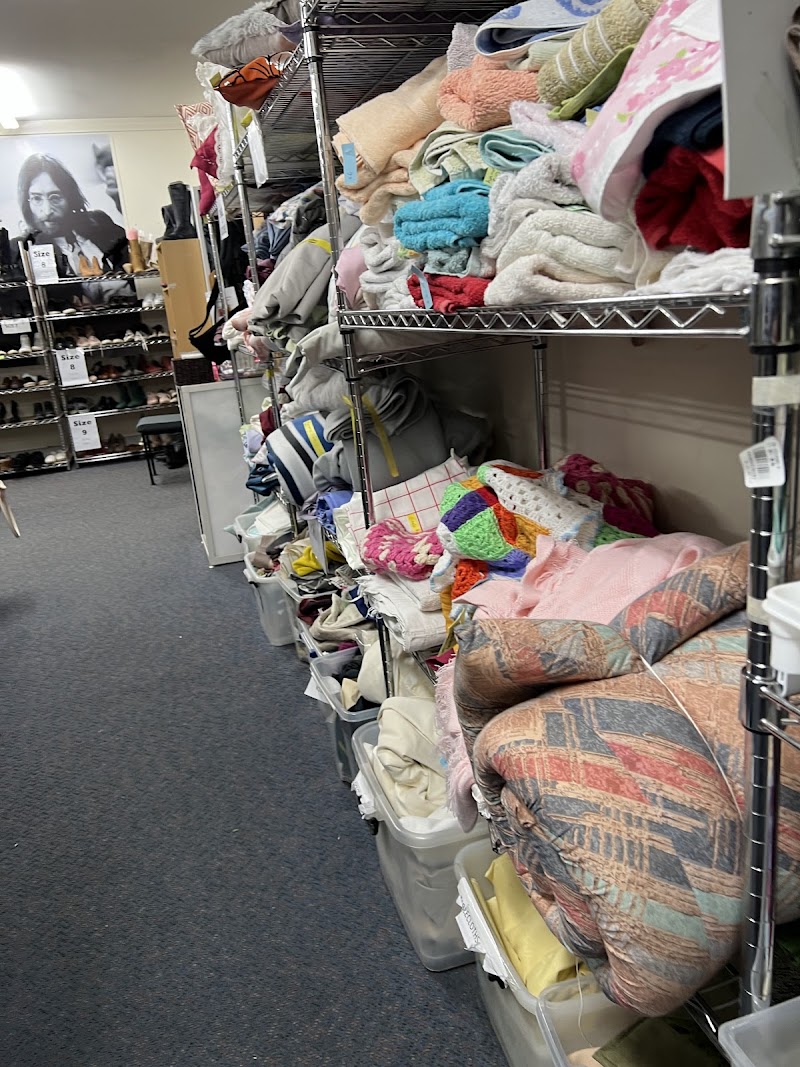Check out Hospice Shop Mosgiel in Mosgiel