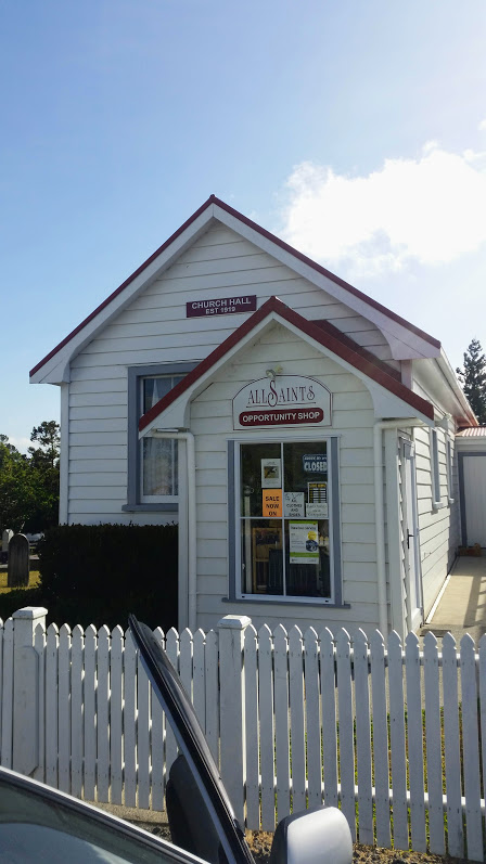 Check out Kaukapakapa Op Shop in Kaukapakapa