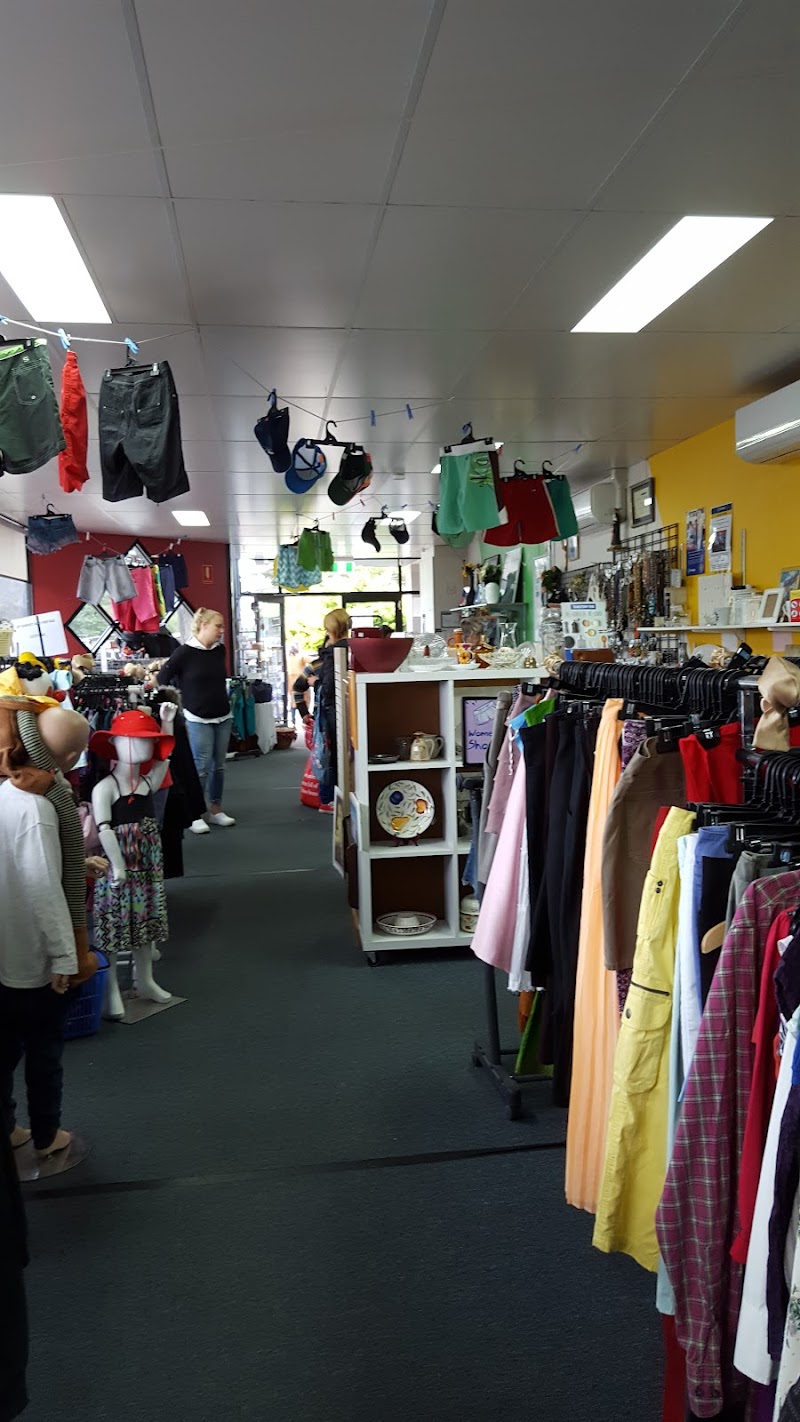 Check out Vinnies Cowes in COWES