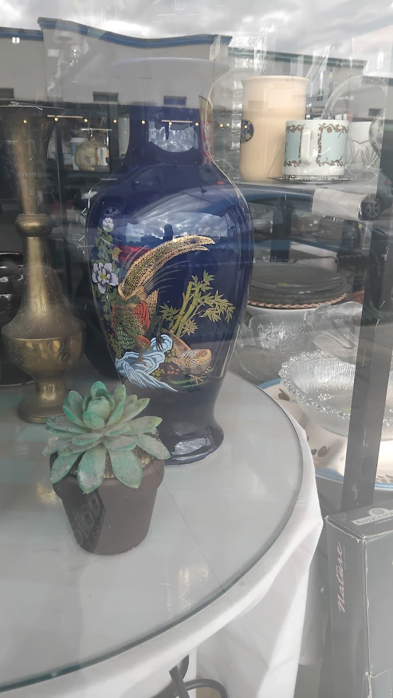 Check out Koo Wee Rup Lions Club Opportunity Shop in Koo Wee Rup
