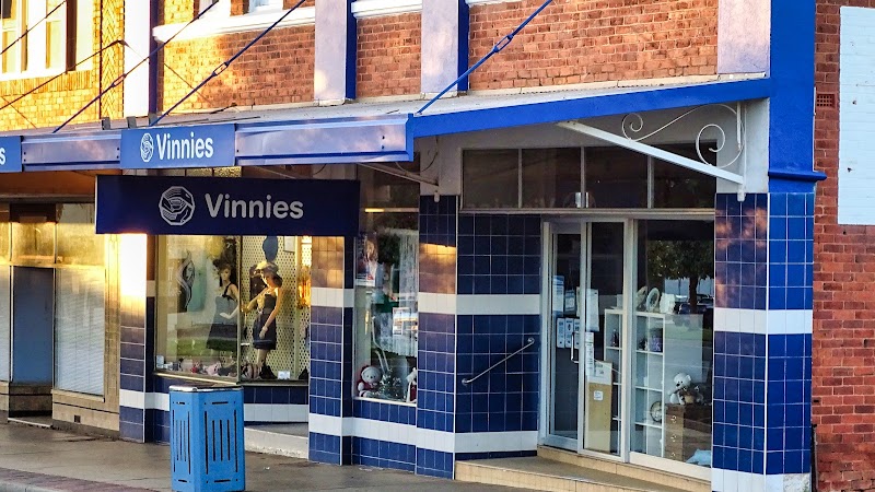 Check out Vinnies Leeton in LEETON