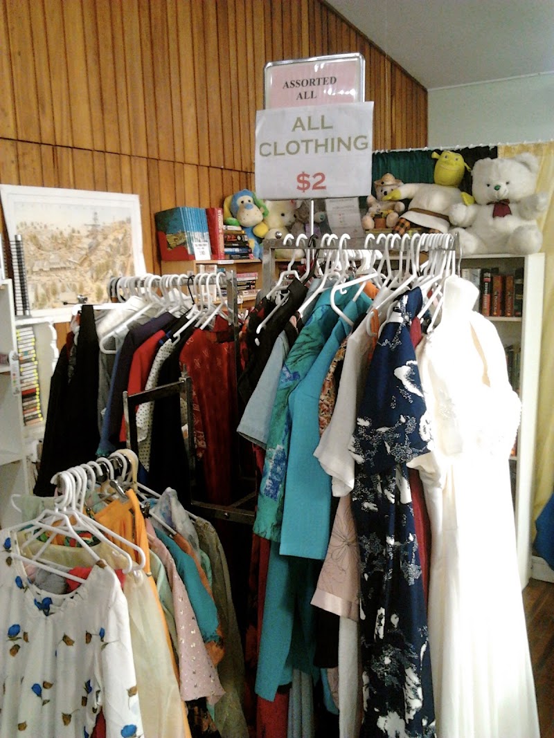 Check out St Augustine’s “Open Door” Op-Shop Woolgoolga in Woolgoolga