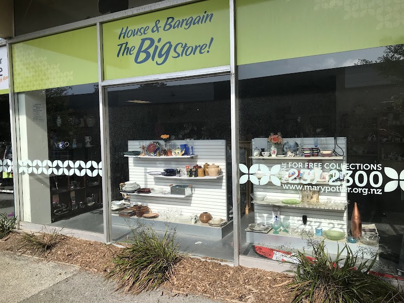 Check out Mary Potter Hospice Shop – Newlands in Johnsonville