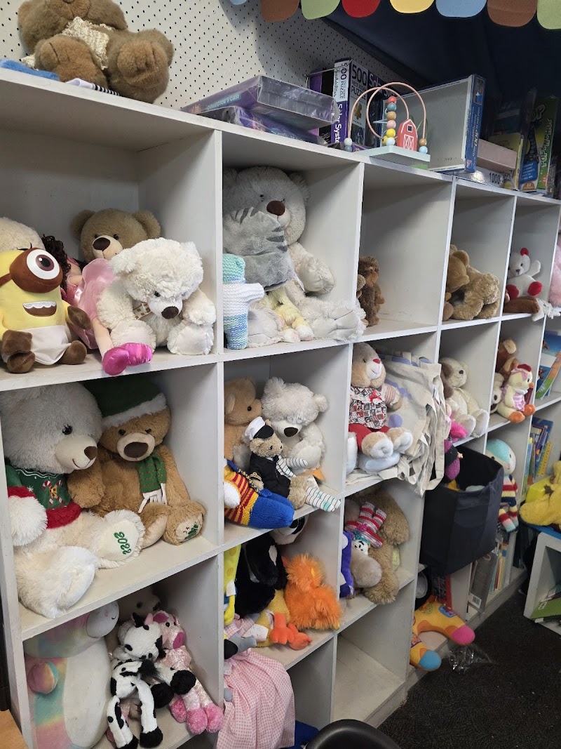 Check out Puddle Jumpers Op Shop Hindmarsh in Hindmarsh