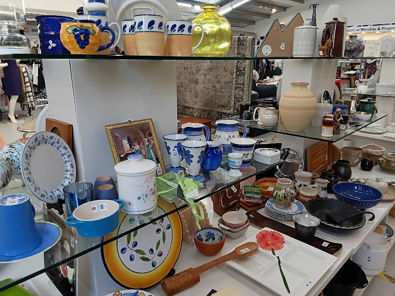 Check out Salvation Army Op Shop – Bowral – 418-420 Bong Bong St in Bowral