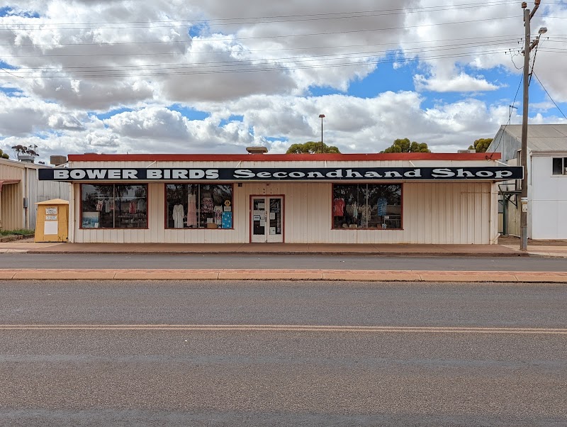 Check out Bower Birds Secondhand Shop Hyden in Hyden
