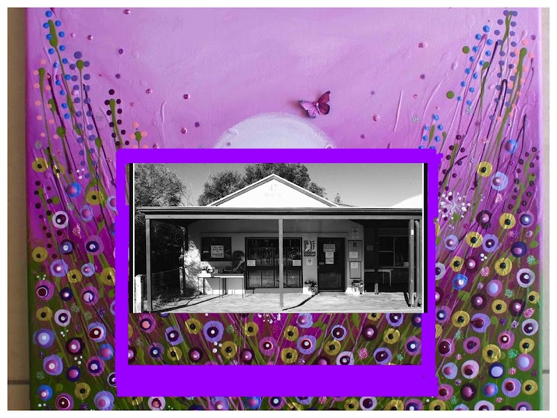 Check out Elcies Op Shop in Strathalbyn