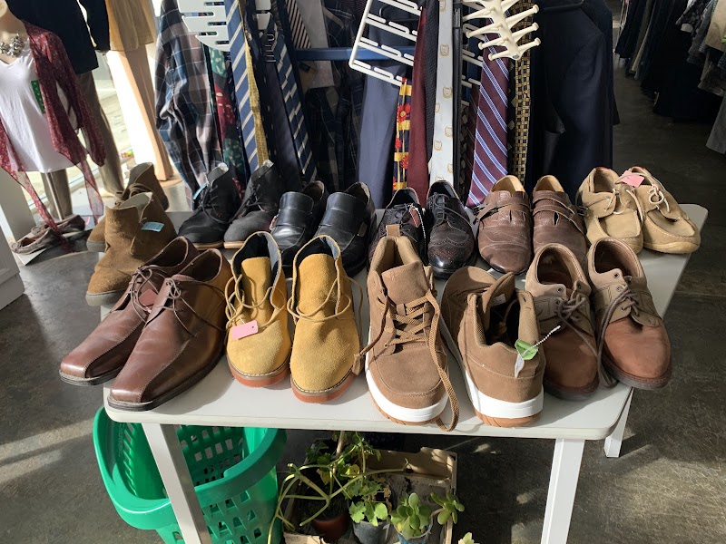 Check out ParaQuad Industries Op Shop & Book Bazaar Willetton in Willetton
