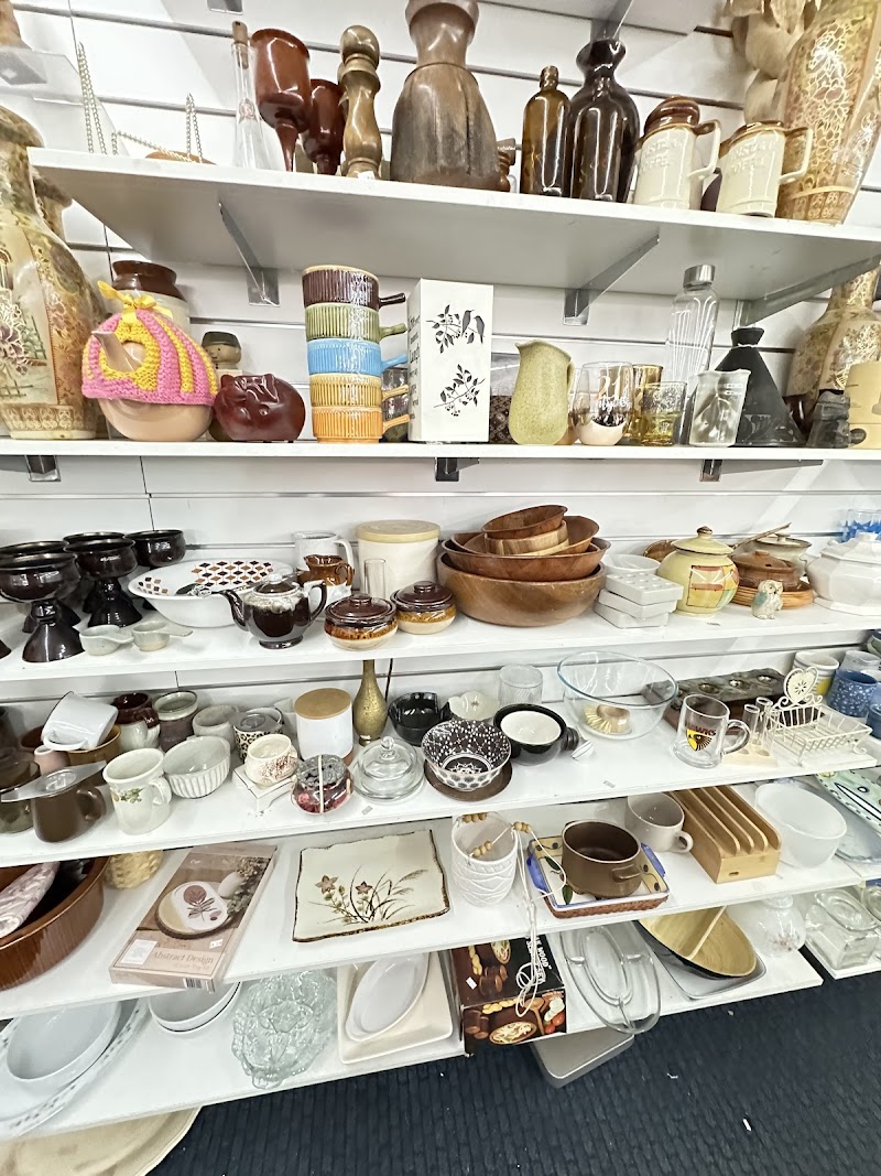 Check out Salvos Stores Wangaratta in WANGARATTA