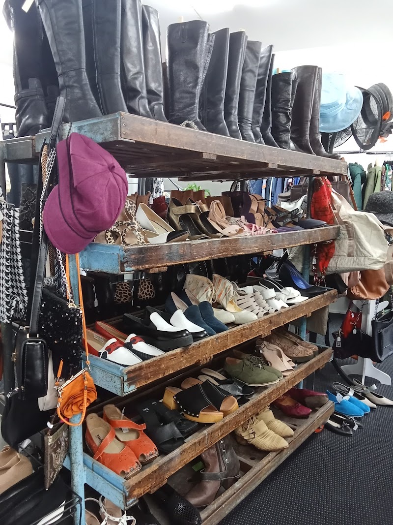 Check out Style Me Preloved Boutique in Edgeware