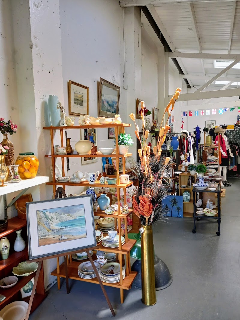 Check out St John Op Shop Ngatea in Ngatea