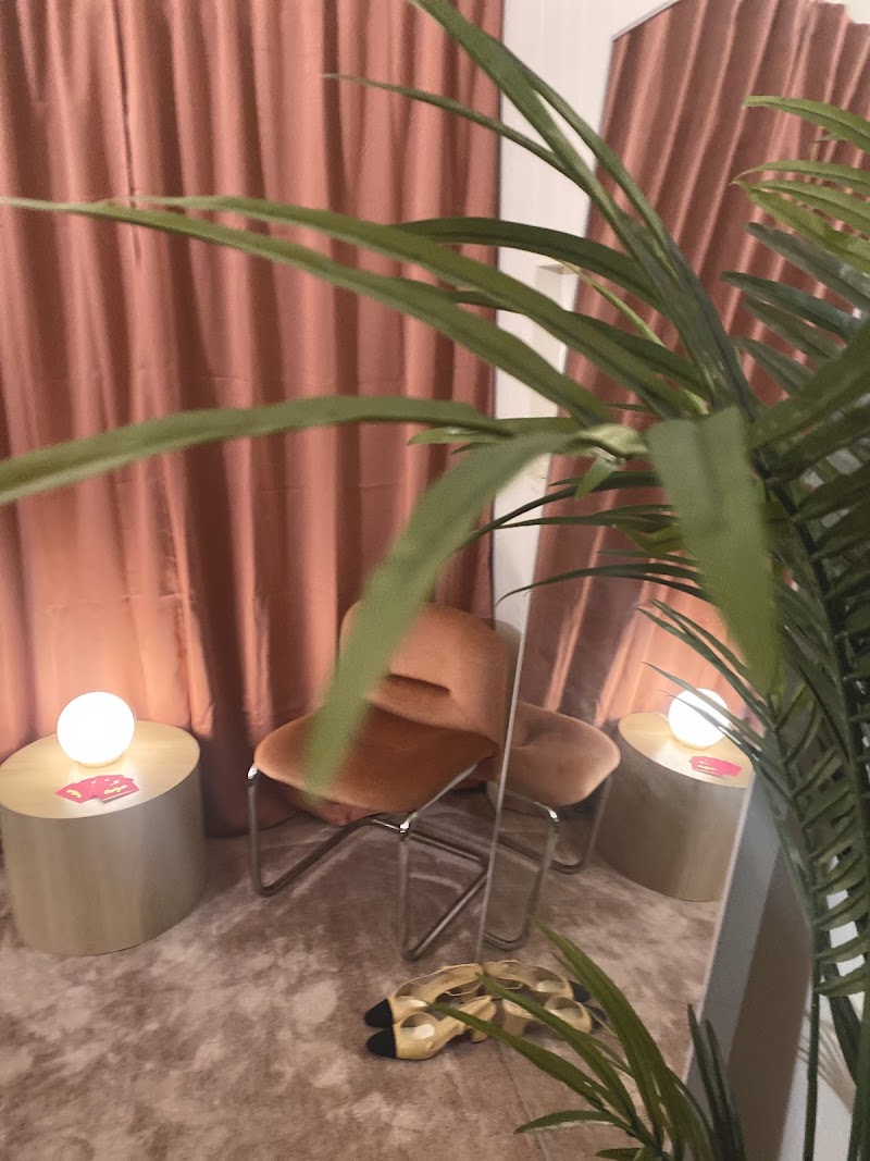 Check out Olympia Fields - Vintage Clothing in Surry Hills