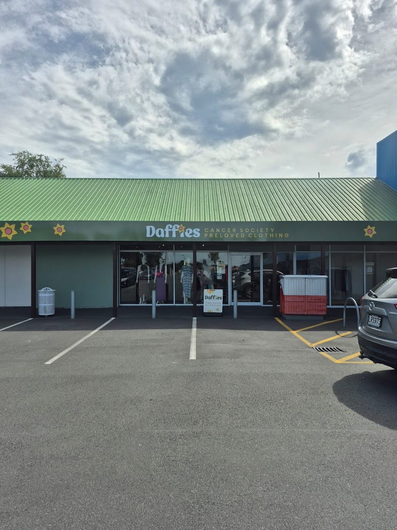 Check out Daffies Preloved Clothing Parklands in Parklands