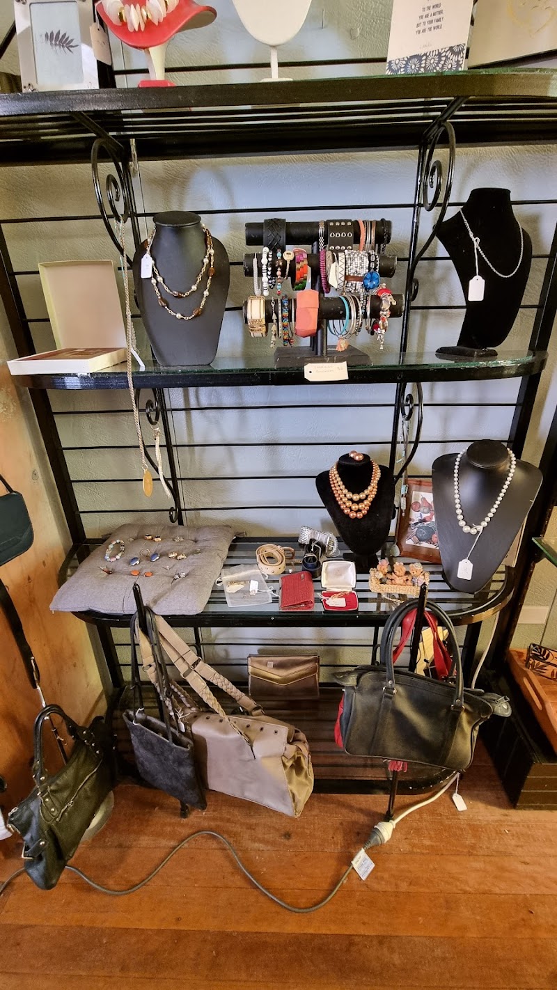 Check out Kyogle Uniting Church Op-Shop in Kyogle