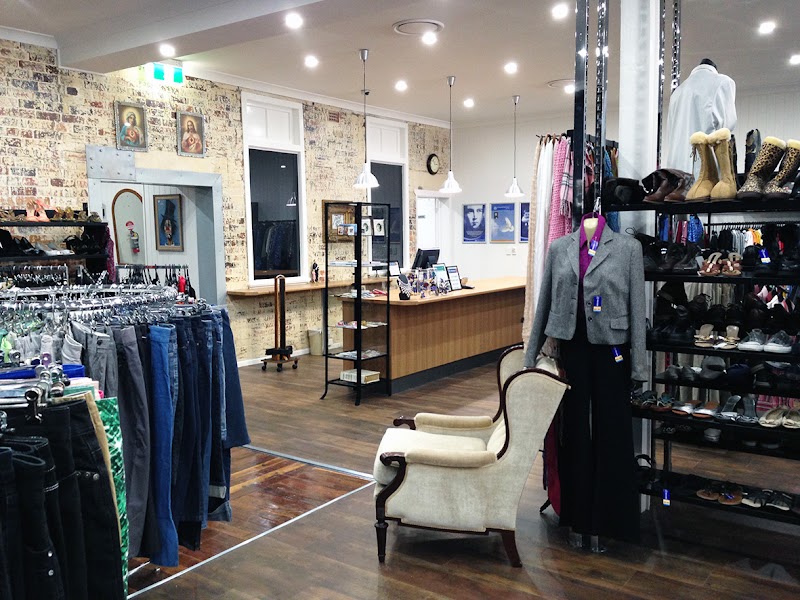 Check out Vinnies Boonah in Boonah