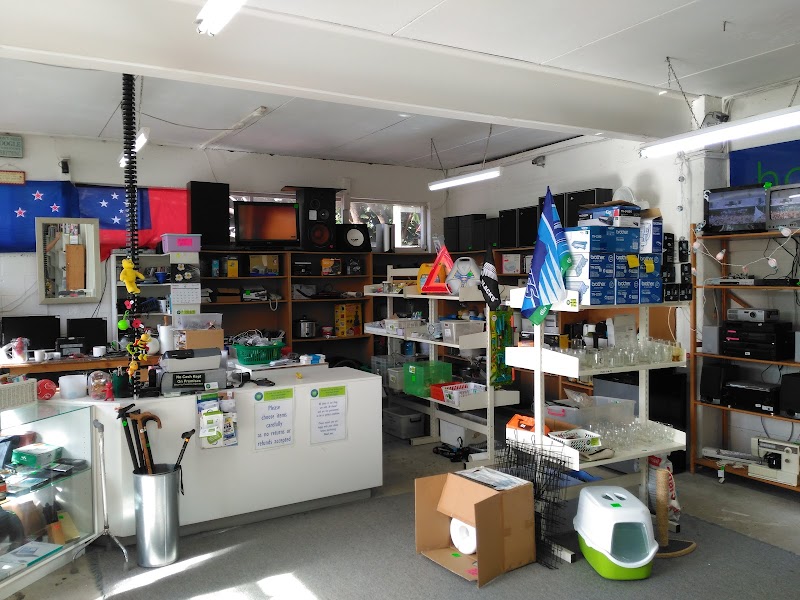 Check out Mercy Hospice Ellerslie Shop in Ellerslie