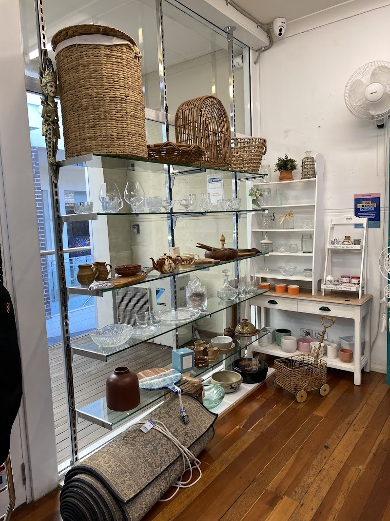 Check out Vinnies Balgowlah in BALGOWLAH